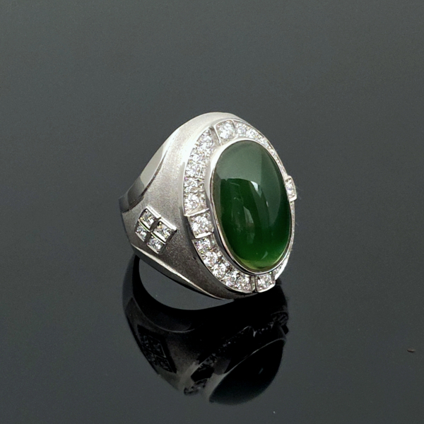 翡翠橢圓形男戒(空台不含翡翠) 