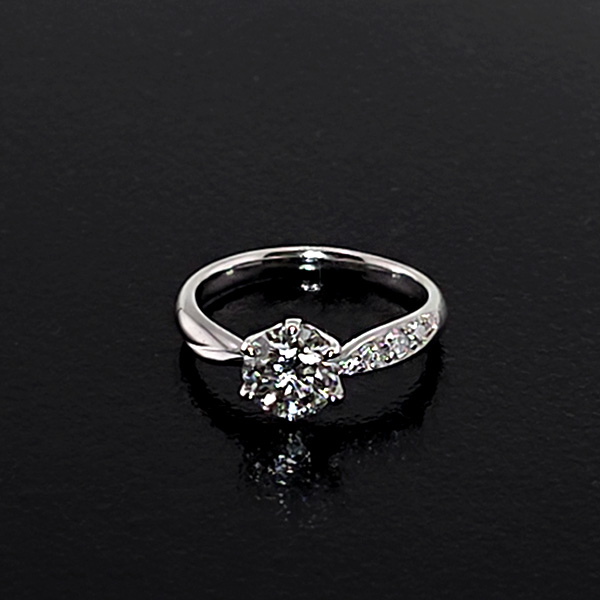 實驗室鑽石圓鑽女戒1克拉D.vs1 