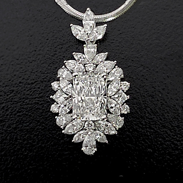 實驗室鑽石花式女墜6克拉 