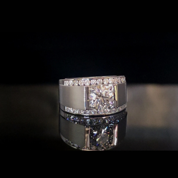 實驗室鑽石圓形男戒2克拉 